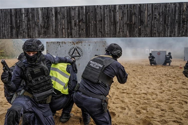 Slika /slike/zatvor 1.jpeg